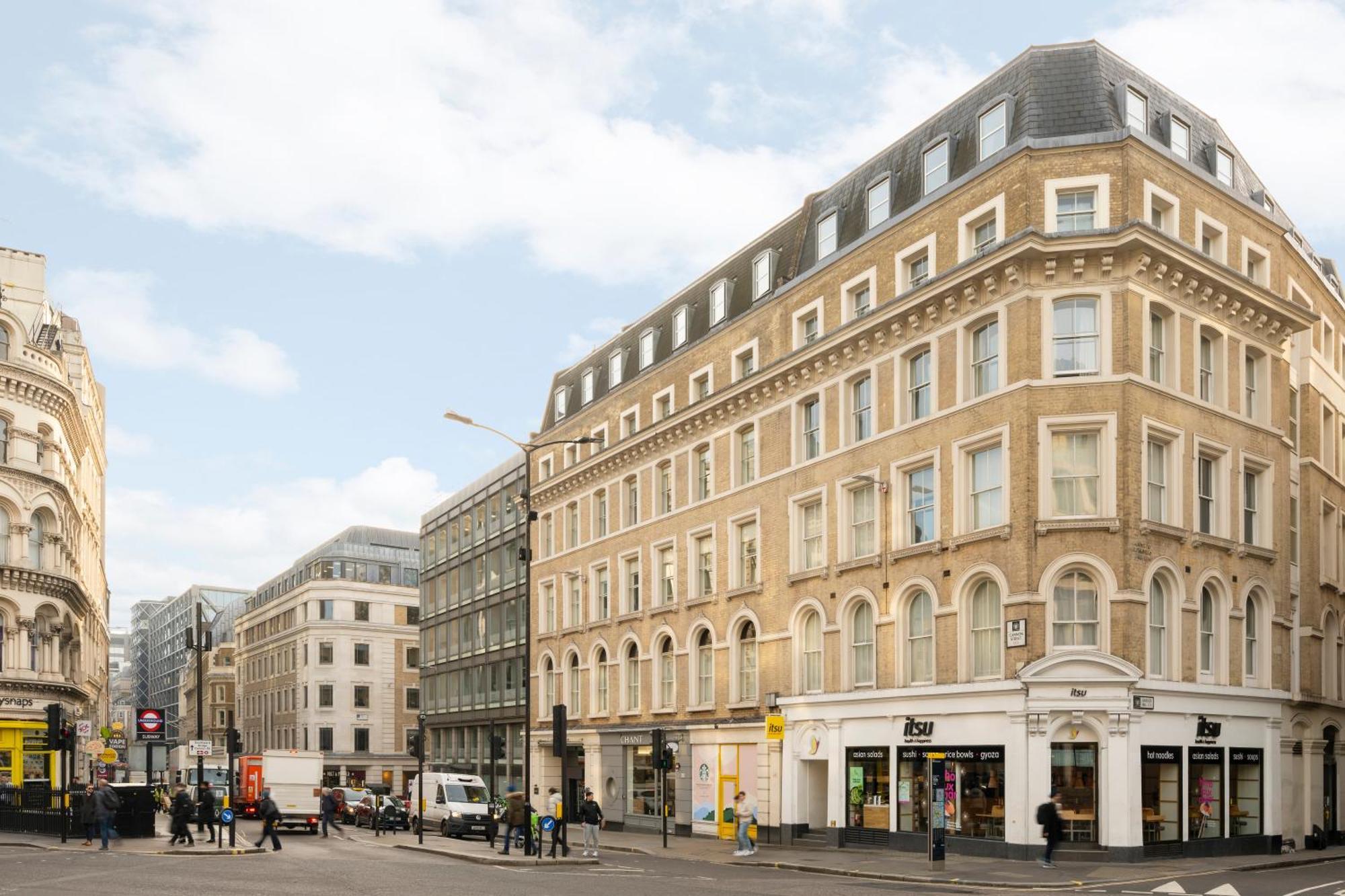 Cove Cannon Street Лондон Екстериор снимка
